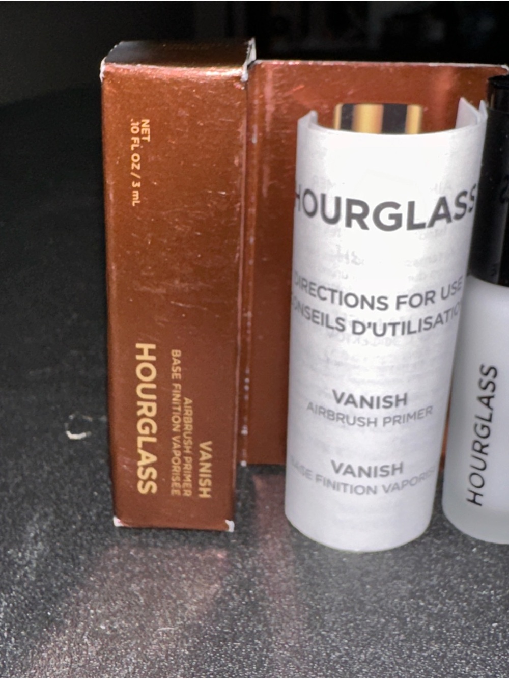 Hourglass Vanish Airbrush Primer - White travel size - Picture 3 of 3